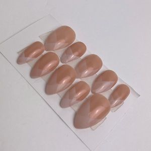 Nude layers || press on nails